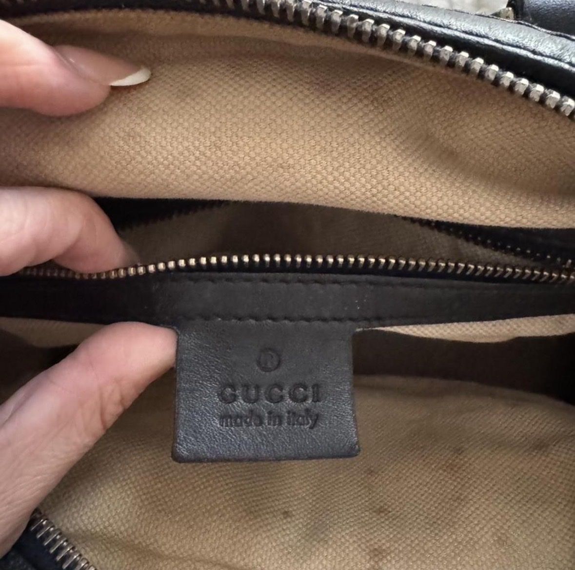 Gucci Taschen: Gucci vintage duffel bag – Gebraucht aus Richterswil von dil_vc79 5