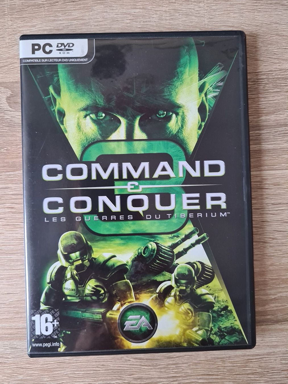 Spiele: Command & Conquer 3: Les Guerres du Tiberium (French) - PC – Gebraucht aus Carouge GE von Franllo