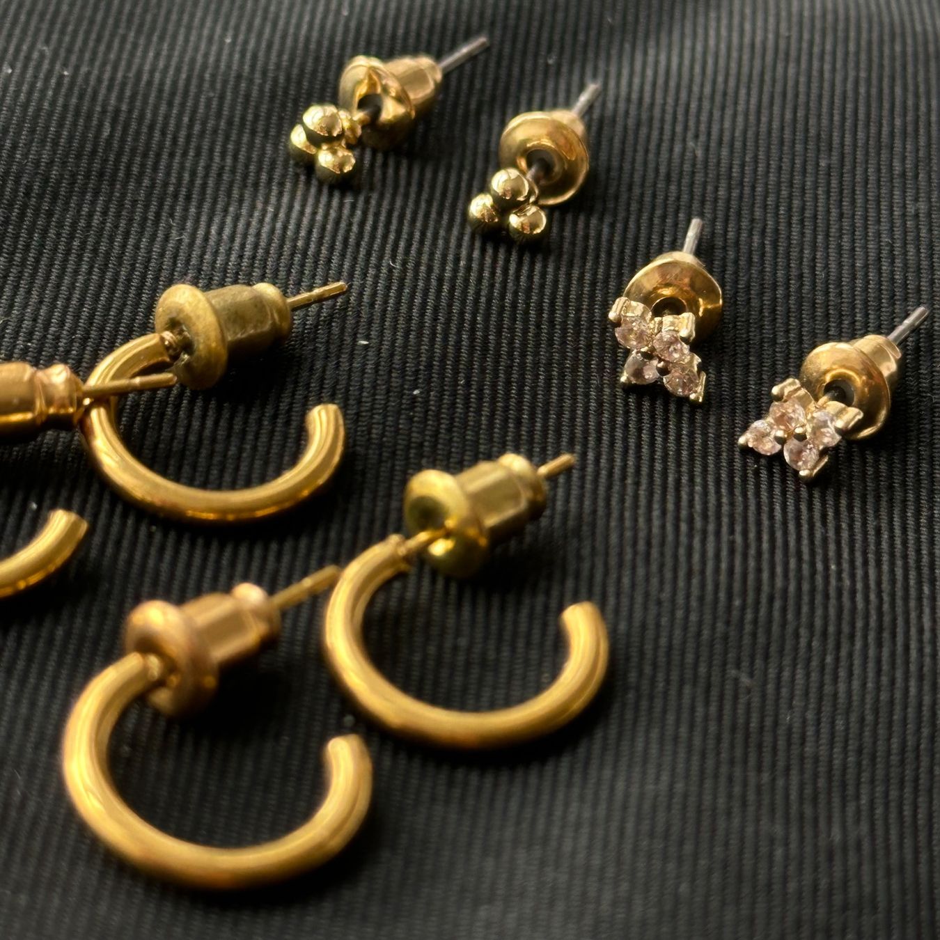 Ohrringe & -stecker: 18KGP Ohrstecker Set Gold – Neu (gemäss Beschreibung) aus Givisiez von dor_xb9k 1