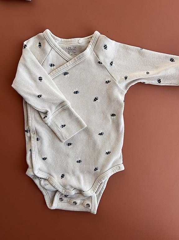 Unterwäsche: 2 Lindex Wickelbodies Grösse 56/1-2M – Gebraucht aus Cham von nininanana 2