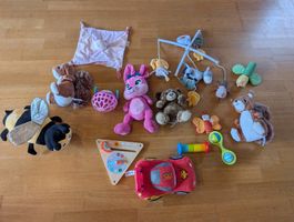 Grosses Spielzeugpaket: gebrauchte Stofftiere und Spielzeug