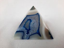 ACHAT-PYRAMIDE in Blau, Weiss & Grau – ca. 70 mm