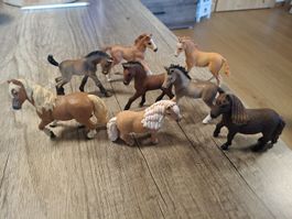 Schleich Pferde Sammlung, 8 Stück, super Zustand für Sammler