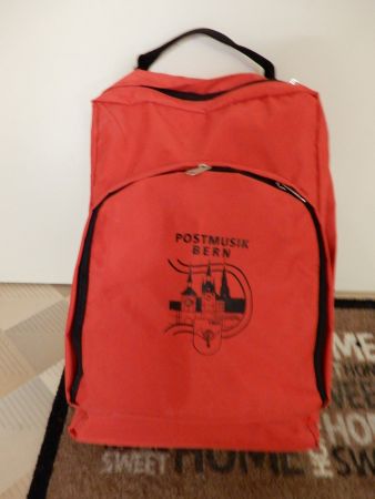 Rucksack rot Postmusik Bern