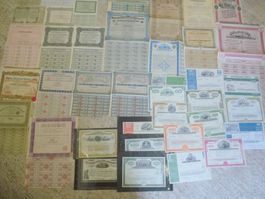 ++ Sammlung von 40 Stück alten Aktien/Obligationen