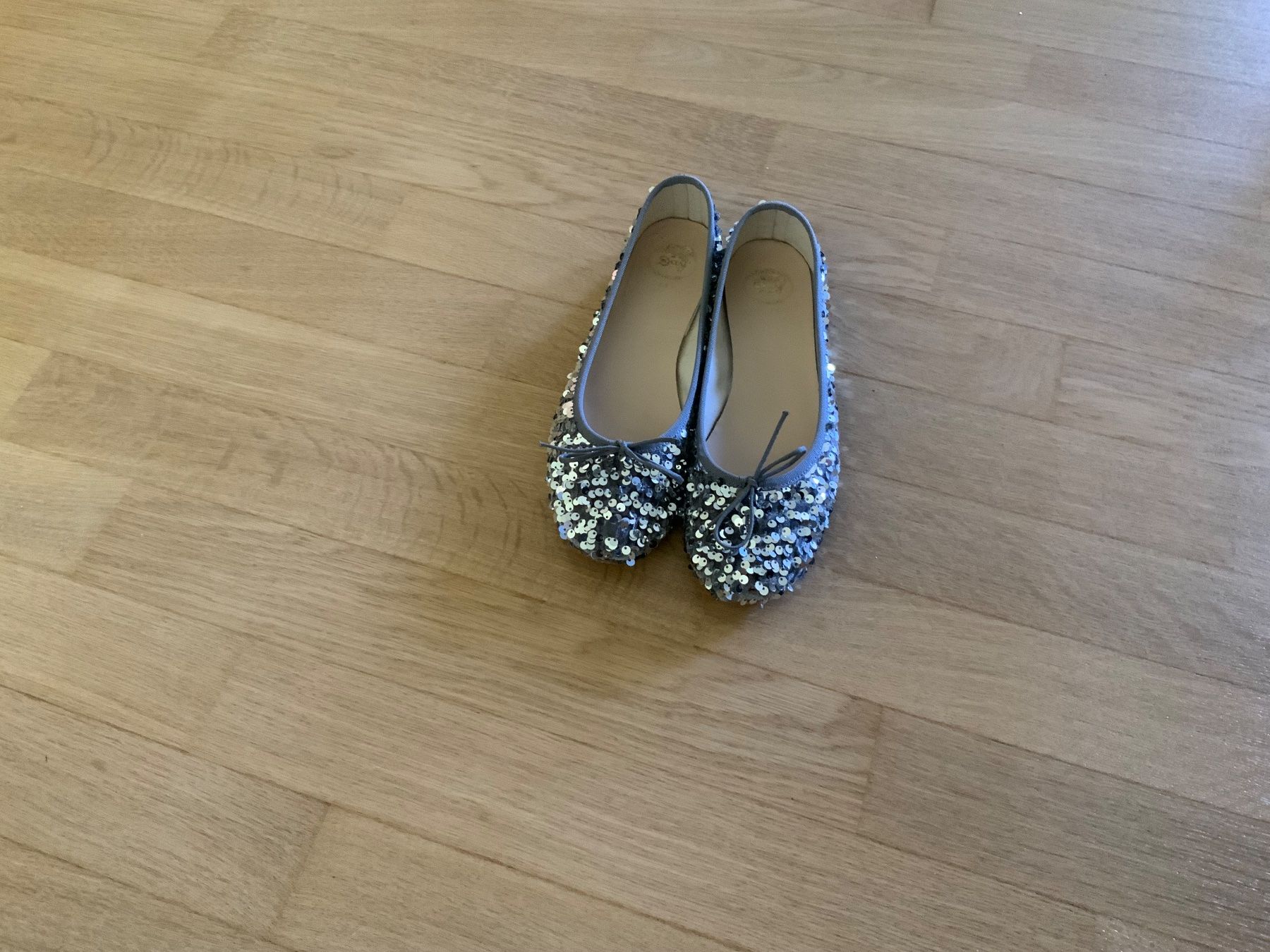 Damenschuhe: Ballerinas – Gebraucht aus Zürich von Hartmila