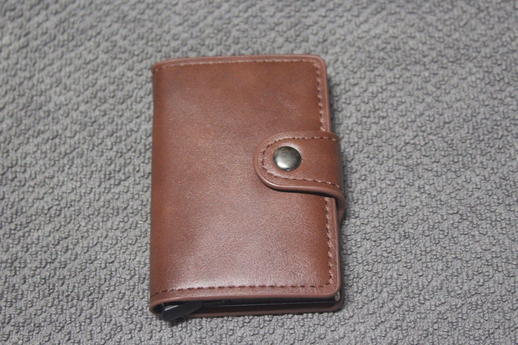 Portafogli: Braun RFID Block Leder Karten etui – Nuovo (secondo la descrizione) da Kirchdorf AG venduto da suntory010