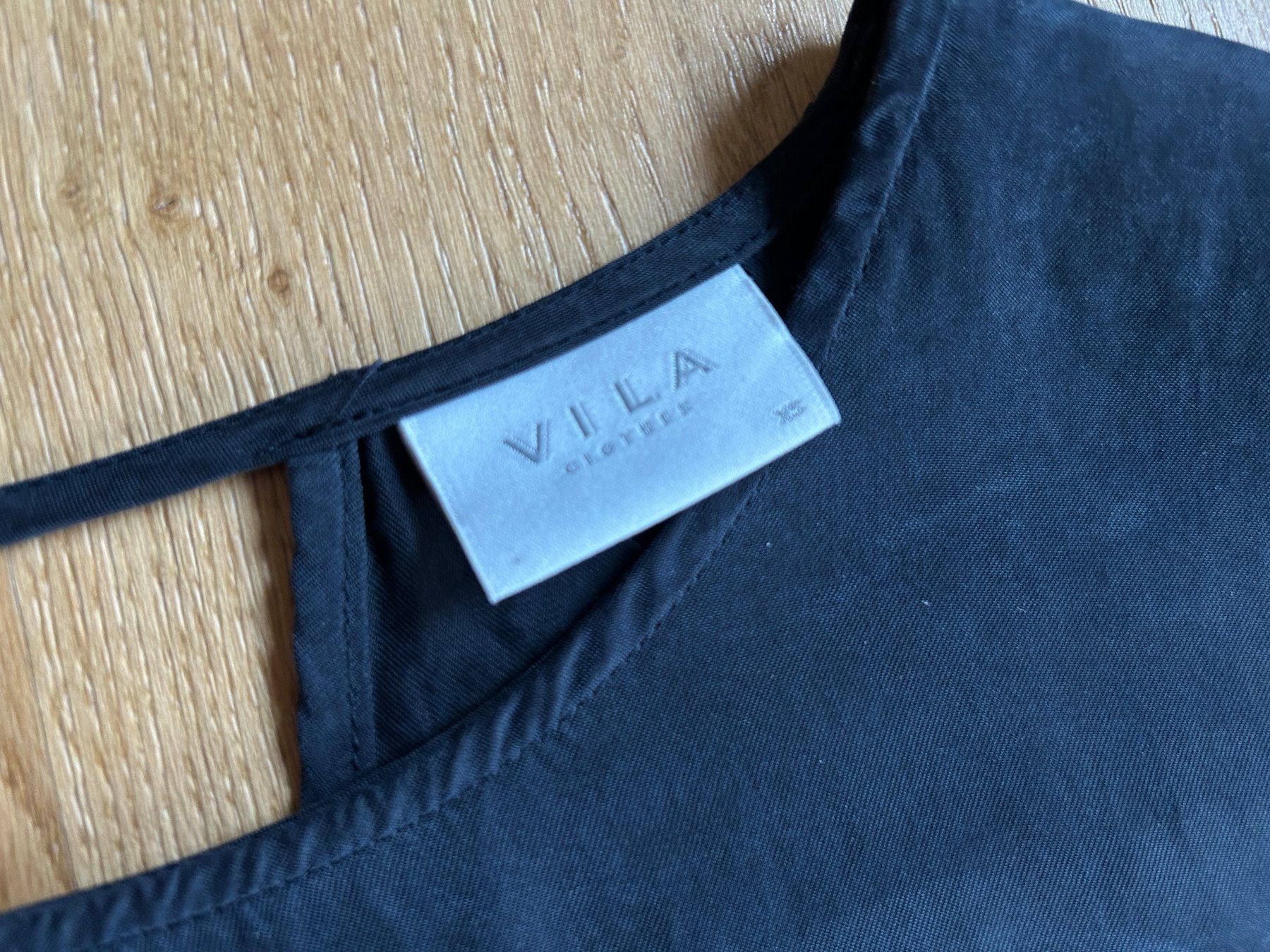 Vila Top: Haut Vila anthracite/noir, taille S – Usato da Martigny venduto da m_juli 4