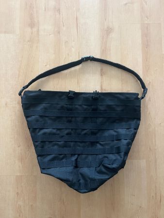 schwarze Nike AF1 Tasche
