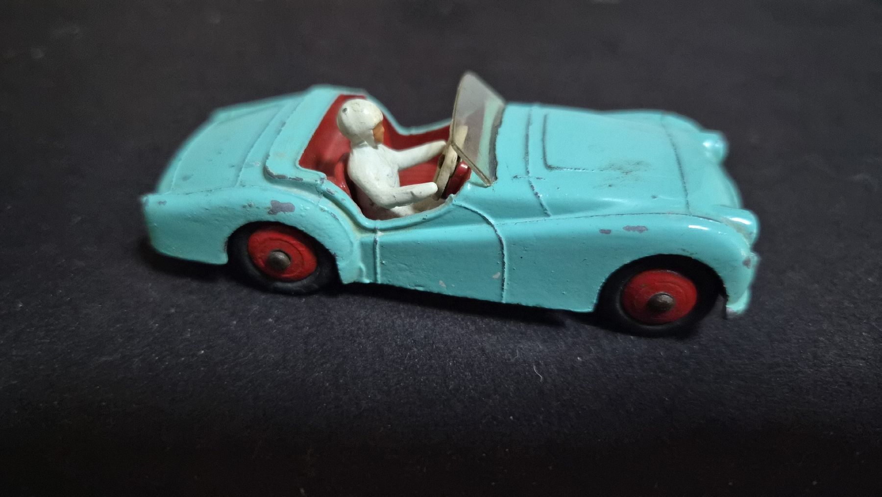 Dinky Toys Modellini d'auto: dinky toys Triumph  – Usato da Sihlwald venduto da Blaumeisli45 3