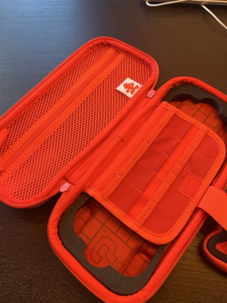Nintendo Etuis de protection: Nintendo Switch Hülle + Zubehör – Neuf (Voir description) à Einsiedeln par sandramon 1