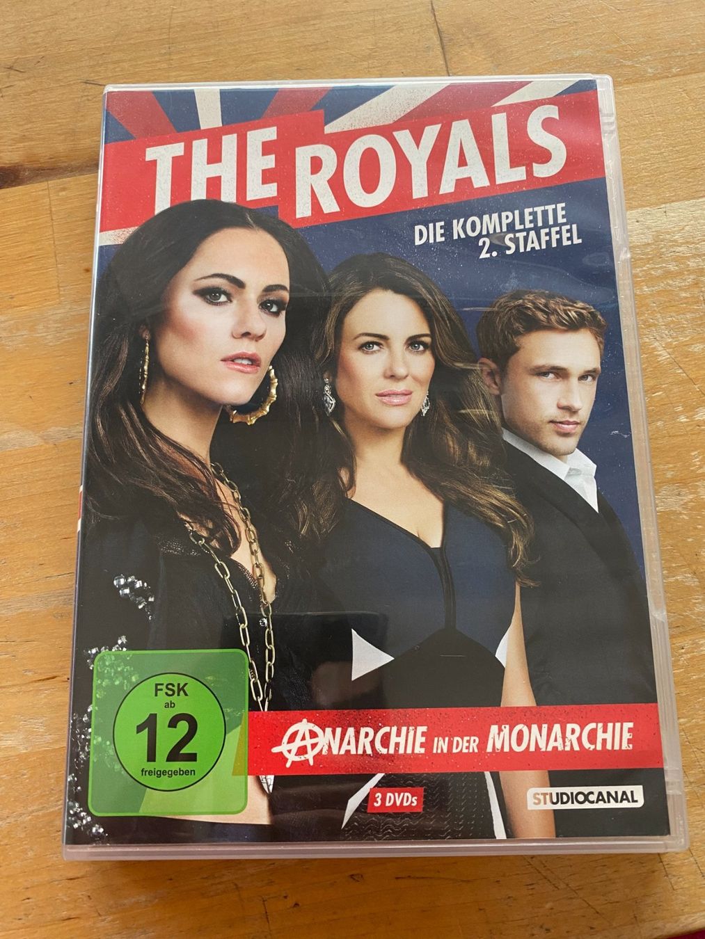 Tutti i DVDs: "The Royals" 2.Staffel – Usato da Bern venduto da jbern3012