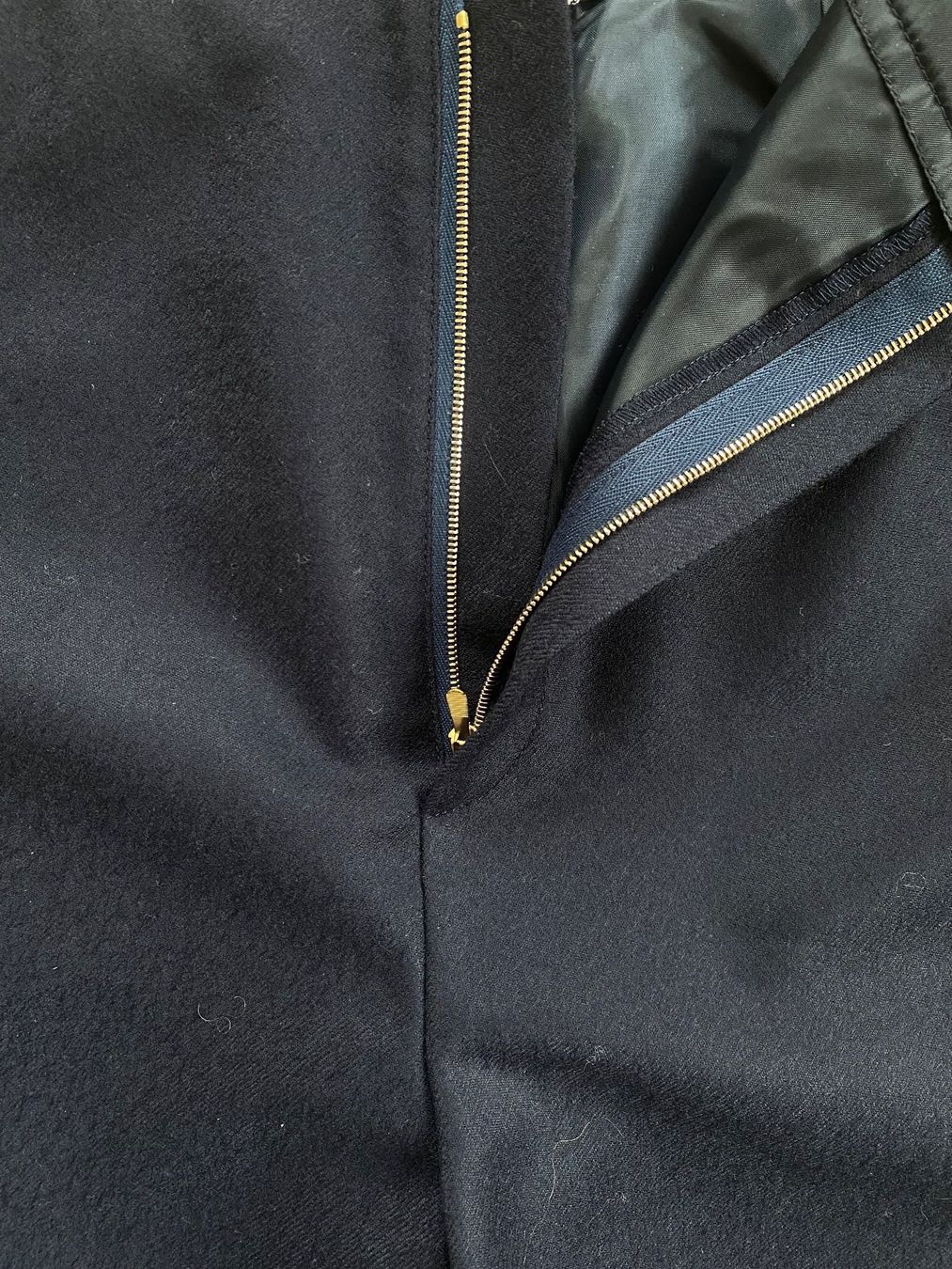 Ensoie Hosen: Hose ensoie Neuwertig – Gebraucht aus Zürich von Lauraflor
