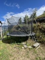 Trampolin mit Netz 