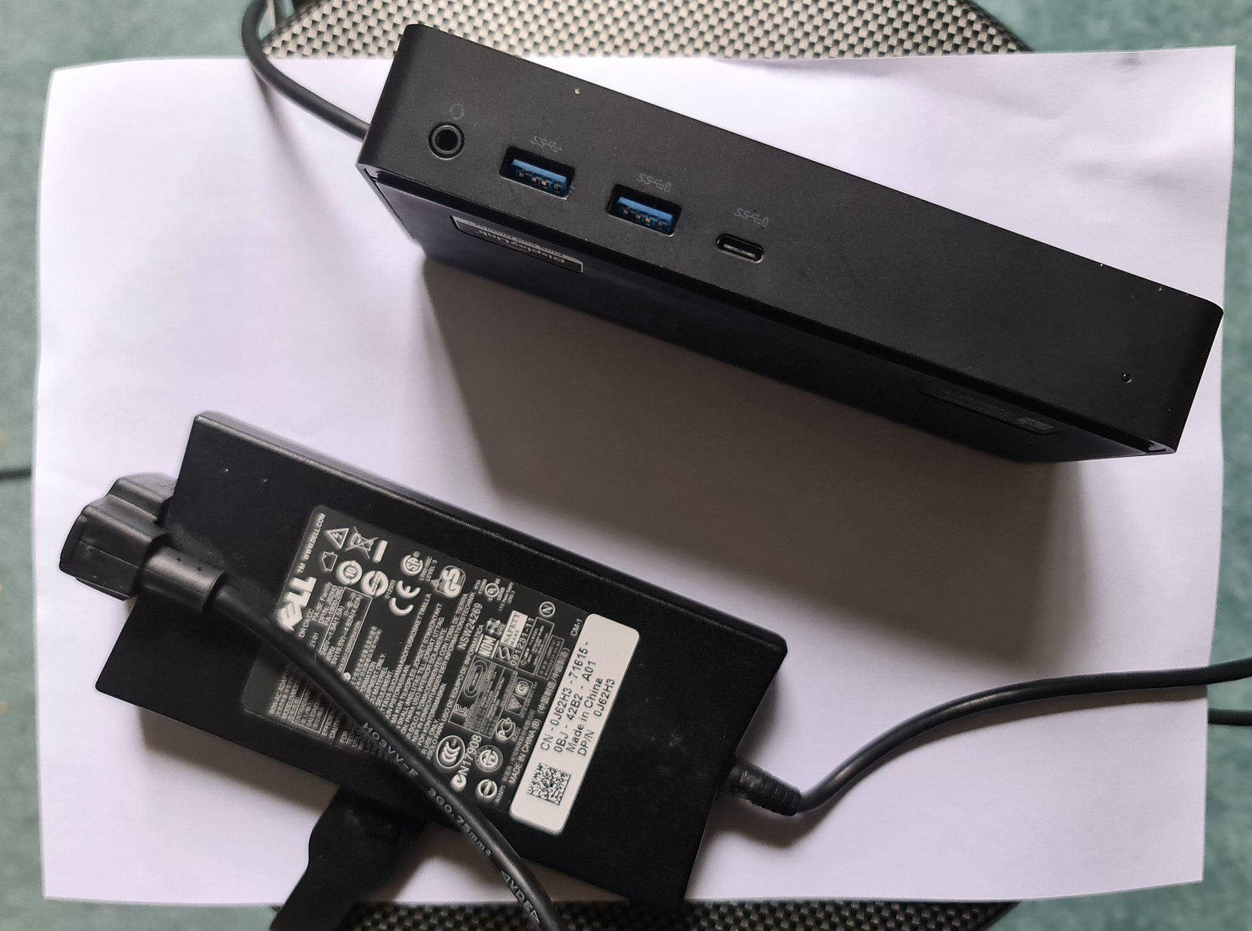 Dell Dockingstation: Dell Dockingstation D6000 – Gebraucht aus zürich von R-N-J 2
