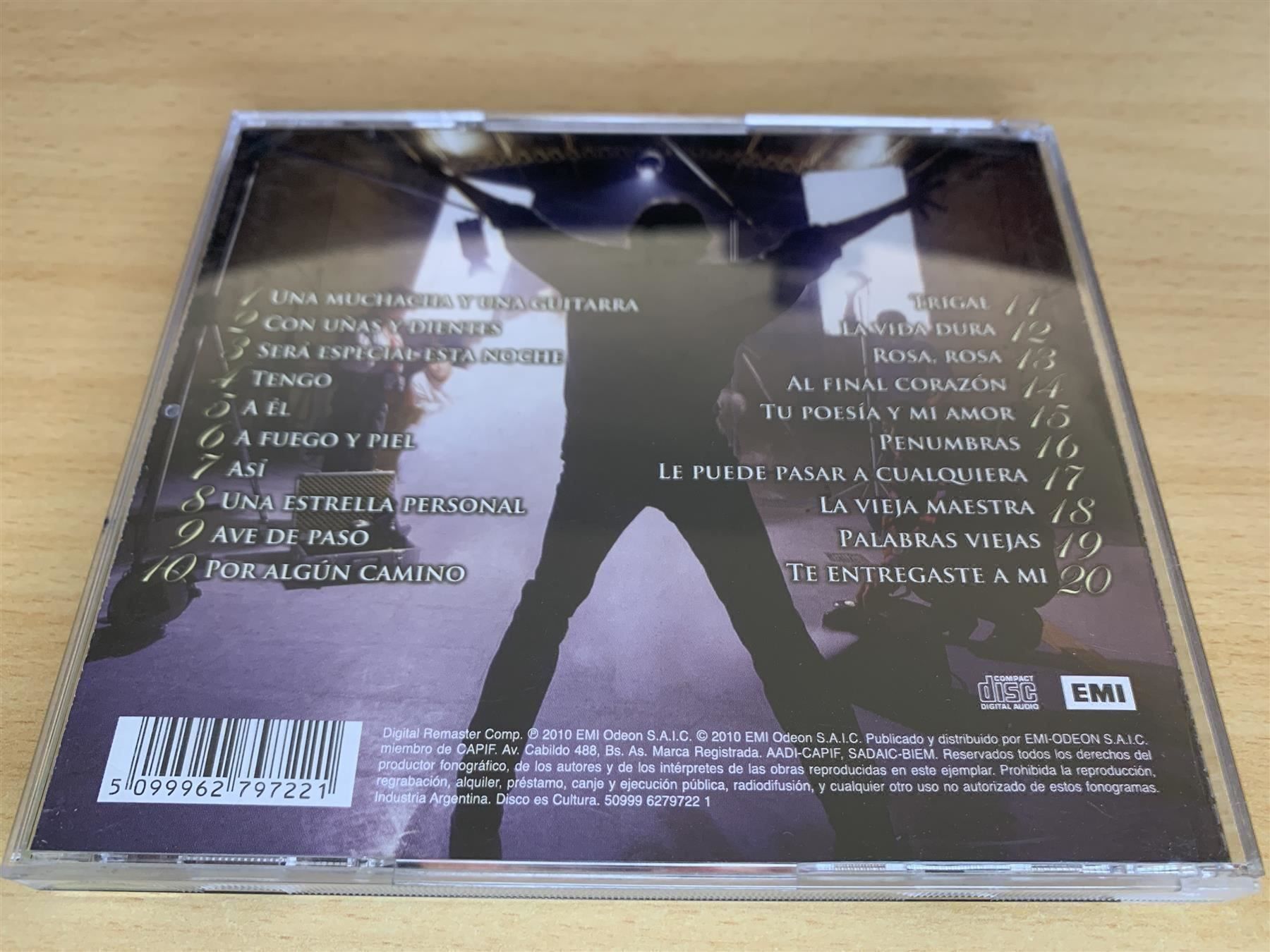 CD: Sandro – Único – Usato da Rikon im Tösstal venduto da Alpenmutz 1