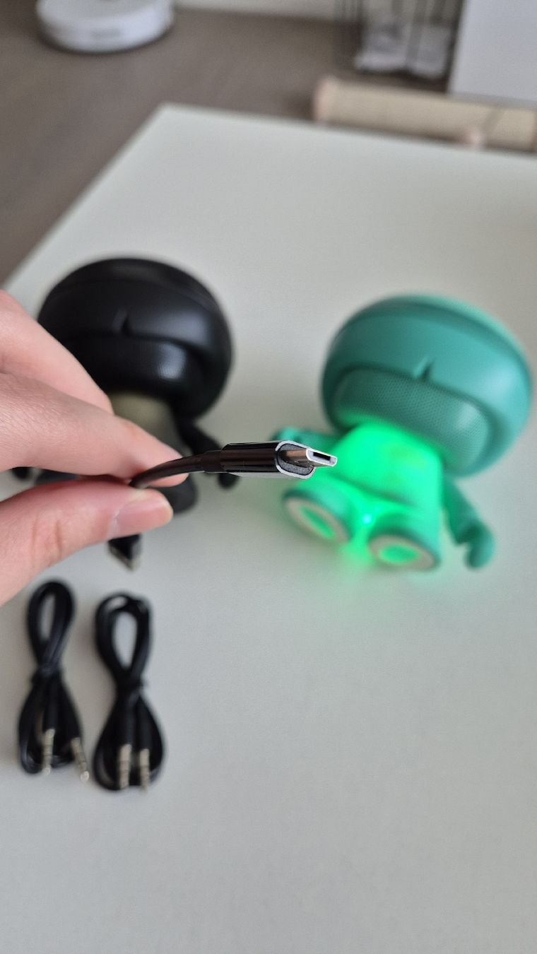 Casse acustiche: Xoopar Lautsprecher-Figuren mit LED-Beleuchtung – Usato da Dietlikon venduto da gimi_kt6 6
