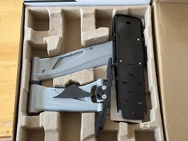 Xantron Topline-222 Supporto TV da Parete Full Motion 23”–42
