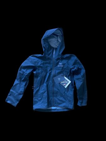 ARCTERXY BETA AR STORMHOOD (S)