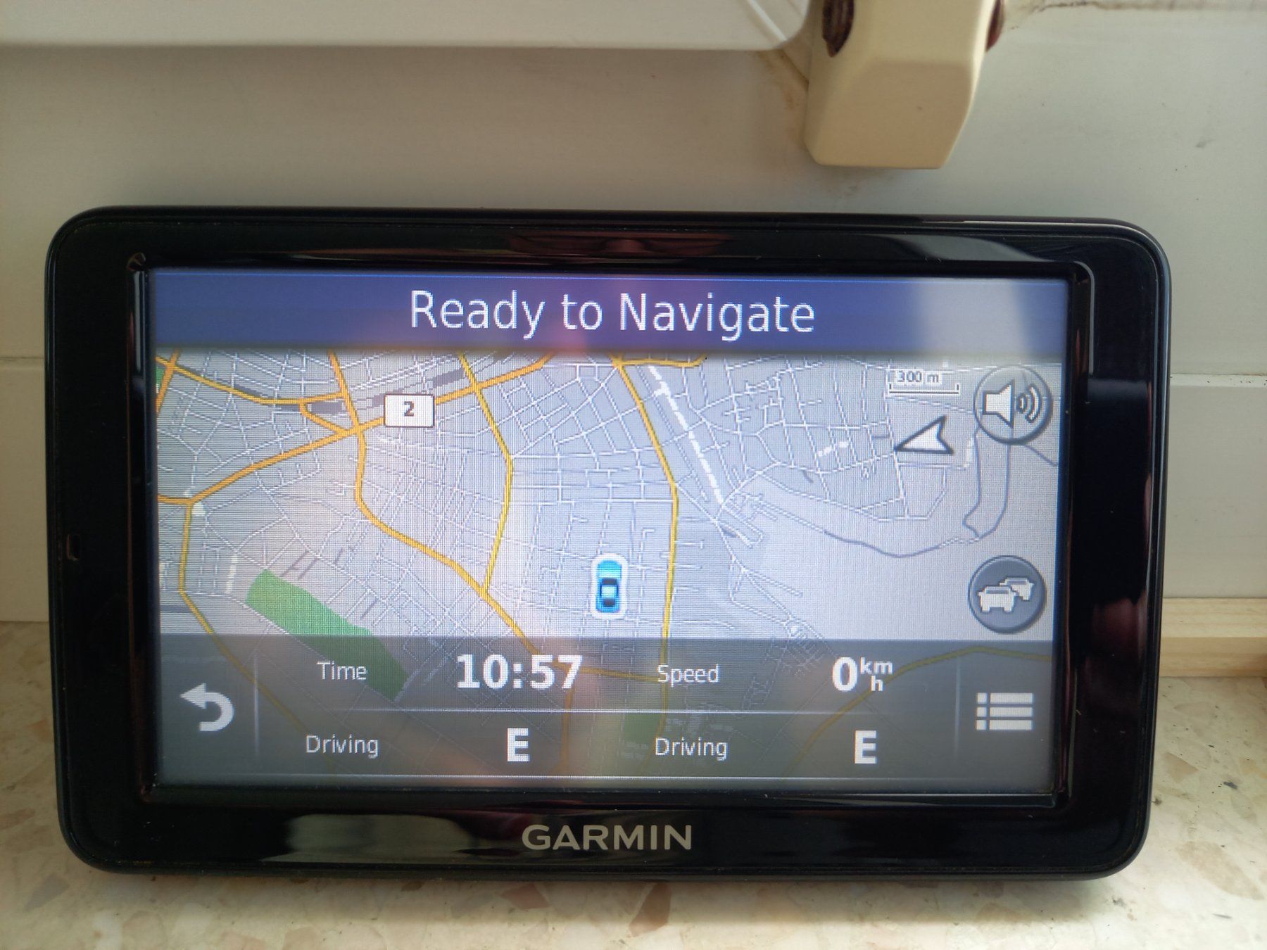 Garmin Navigationsgeräte: Garmin 2595LM (new battery) – Gebraucht aus Allschwil von d.genchev 2