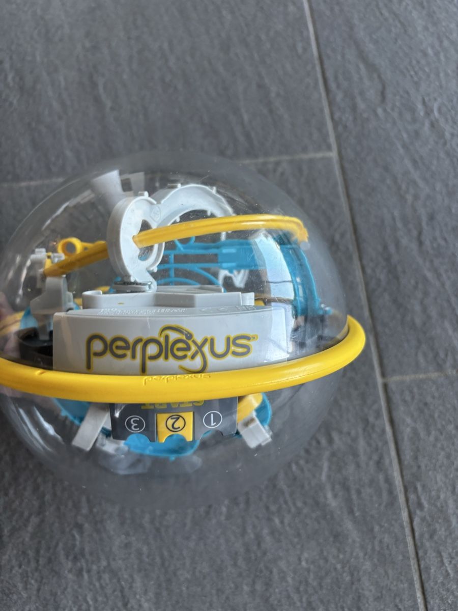 Jeux: Perplexus Kugel | Gelb Blau – D'occasion à Madetswil par anirocbre 1