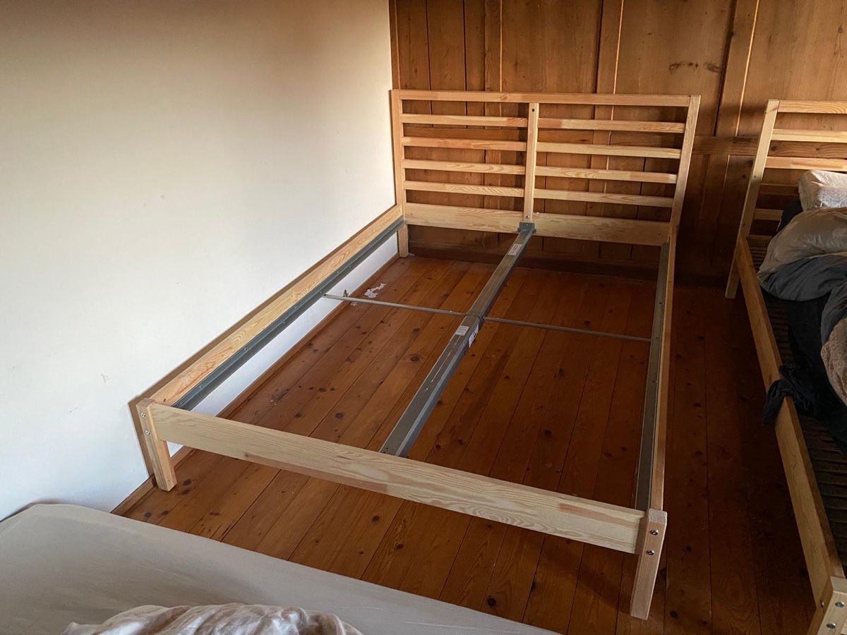Ikea Letti: Ikea Bettgestell ohne Lattenrost – Usato da Altwis venduto da kev_khv5 1