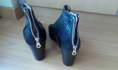 Scarpe da donna: Bottines en cuir gr 38 – Usato da Icogne venduto da cen_h97r 2