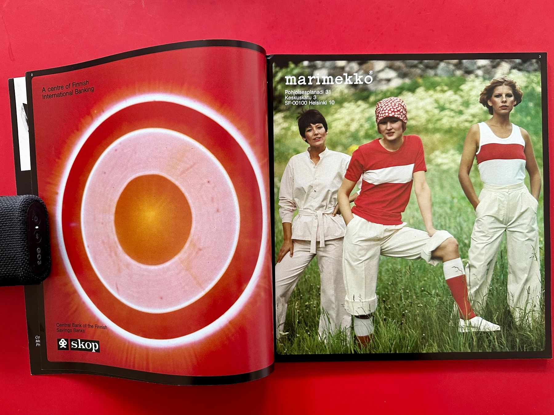 Riviste & Magazine: Magazin DESIGNED IN FINLAND 1976 / – Usato da Zürich venduto da EYEBOOKS 3