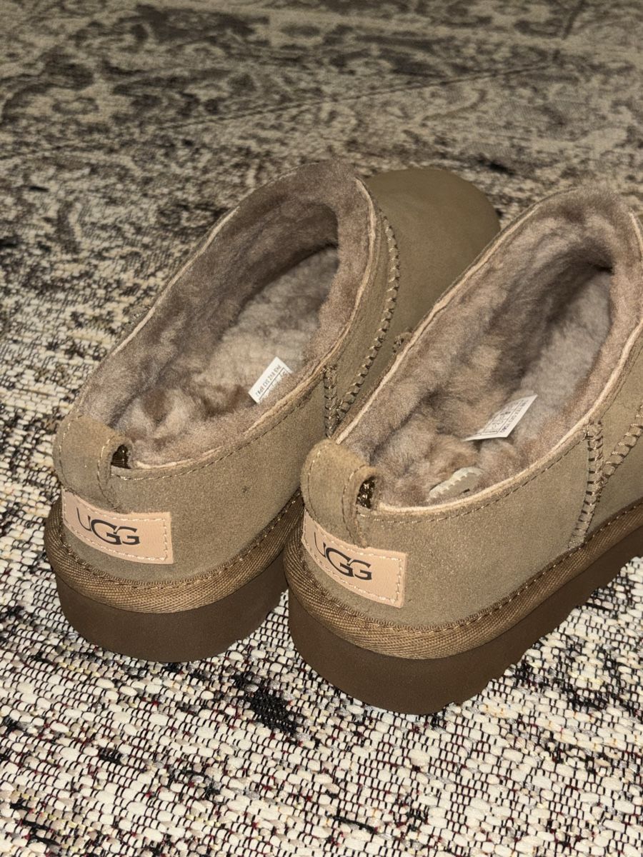 Ugg Scarpe da donna: UGG Classic Micro Boot – Nuovo e nell'imballaggio originale da Schaffhausen venduto da vel_67wt 2