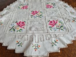Handstickdeckchen, liebevolle Handarbeit, Vintage Look!
