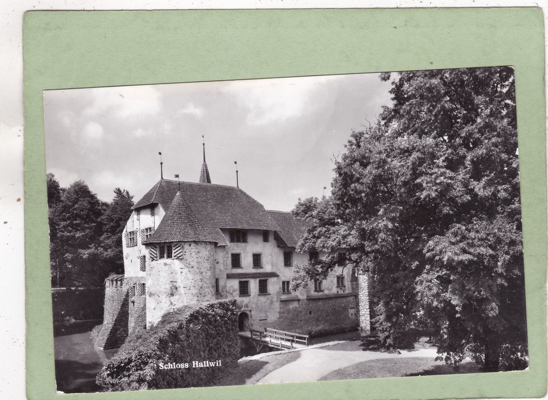 Cartes postales: Schloss Hallwil – D'occasion à Herisau par Lisegrat2008