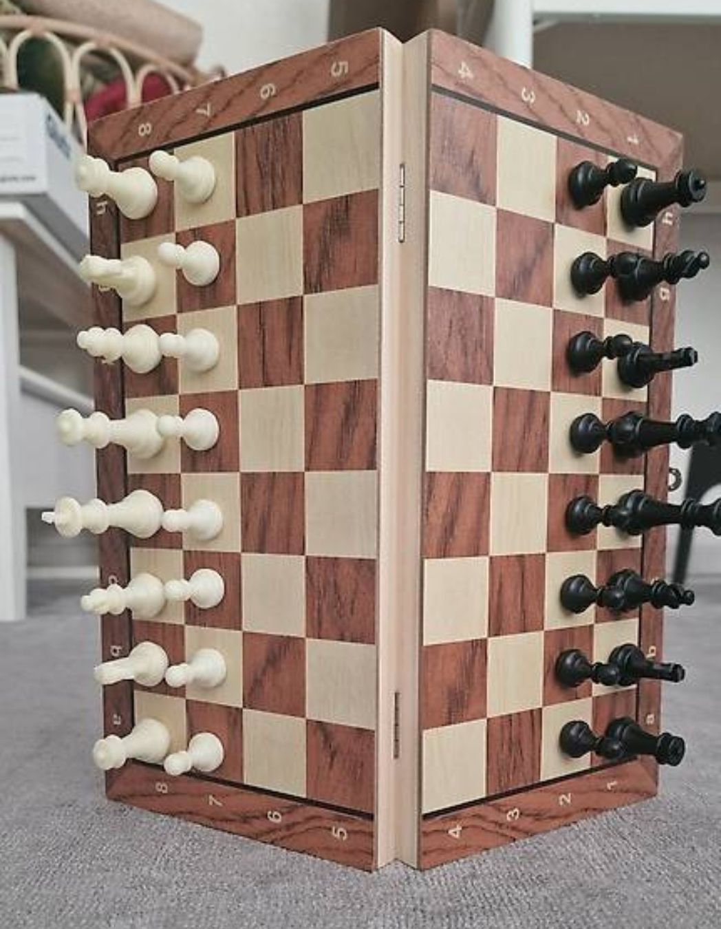 Giochi: Magnetisches Schachset Holz 24x24 cm – Nuovo e nell'imballaggio originale da Marbach SG venduto da Khan66 2