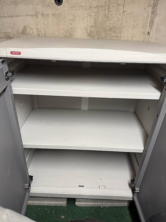 Auflagenboxen: Armoire jardin Keter  – Gebraucht aus Founex von gdevins 2