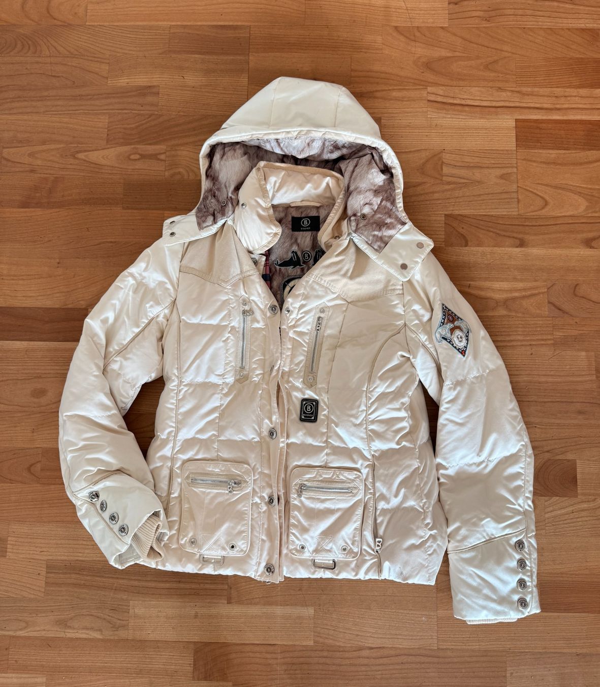 Giacche: Bogner Winterjacke / Grösse 42 – Usato da Hedingen venduto da Pm80