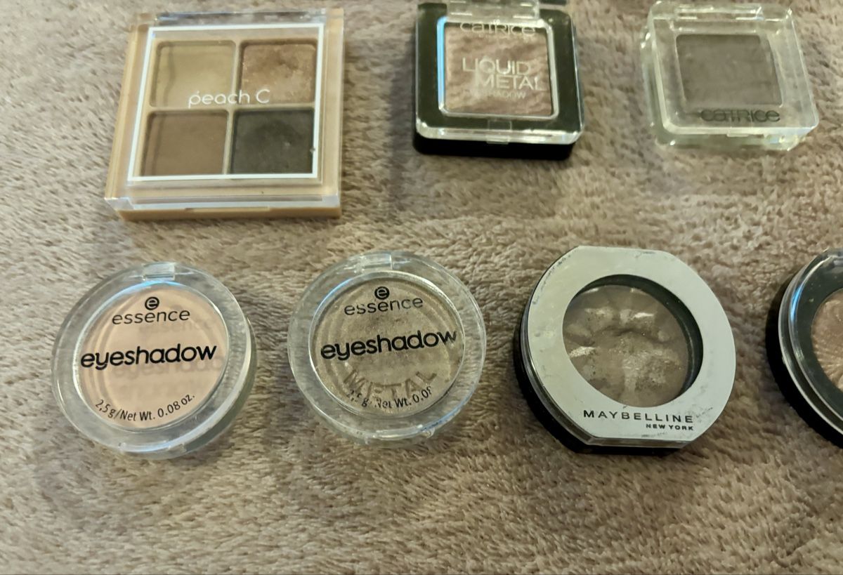 Make-up: Blush/Eyeshadow Mix verschiedene Marken – Gebraucht aus Baden von Tiffany6878 6