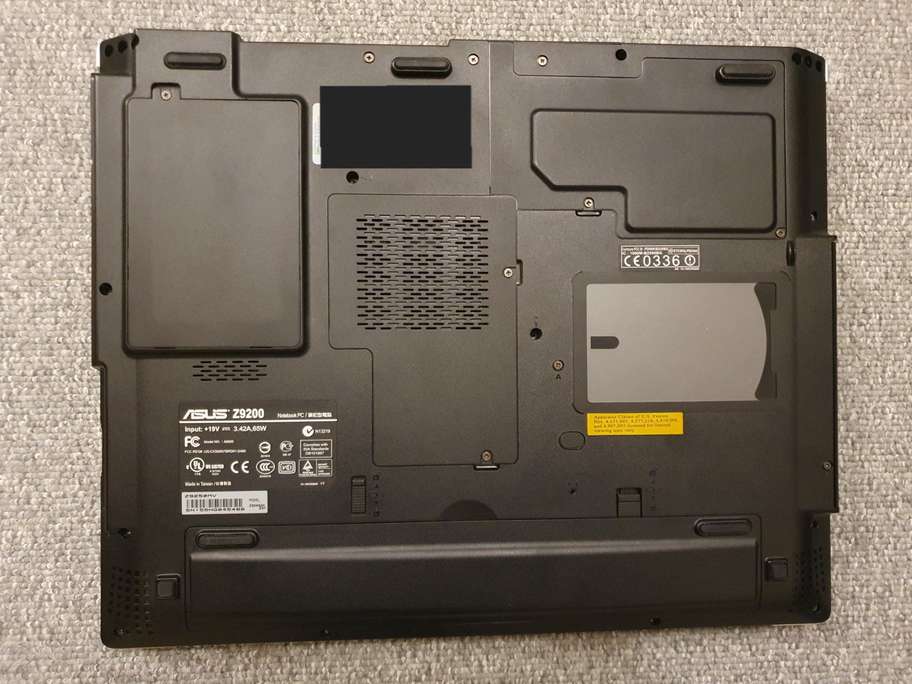 Asus Notebooks: ASUS Z9200, Antix-Linux, Mit Netzteil, Akku defekt – Gebraucht aus Winterthur von E-Frosch 2