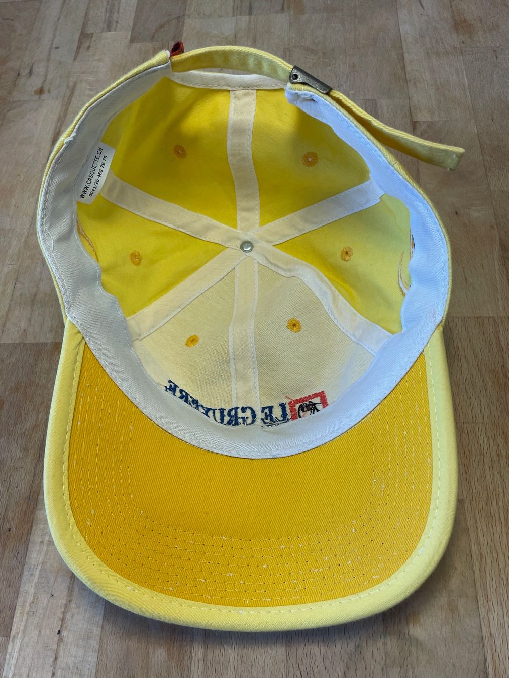 Hüte, Mützen & Caps: Vintage Y2K Cap Gruyère Käse – Gebraucht aus Zürich von le_souk 4