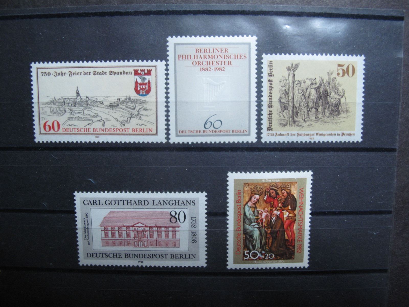Tutti i francobolli: Berlin 1982 Spandau / Weihnachten ** – Usato da Wil SG venduto da fva01