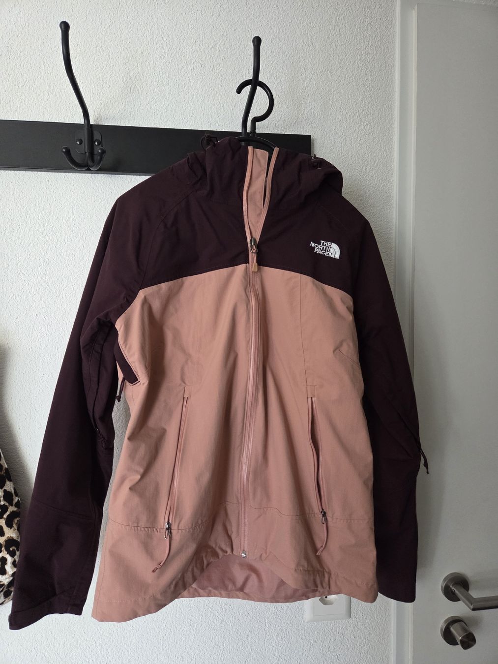 Giacche: The North Face Damen Regenjacke Gr. M – Nuovo (secondo la descrizione) da Lachen SZ venduto da shi_vpk5