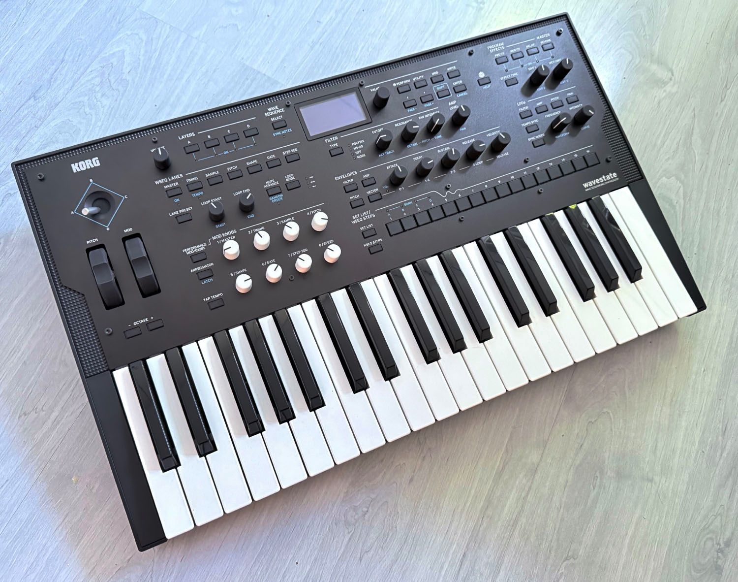 Strumenti musicali: Synthesizer Korg Wavestate – Usato da Hinwil venduto da Toxar66