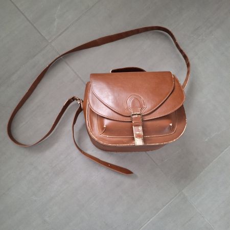 H&M Umhängetasche braun
