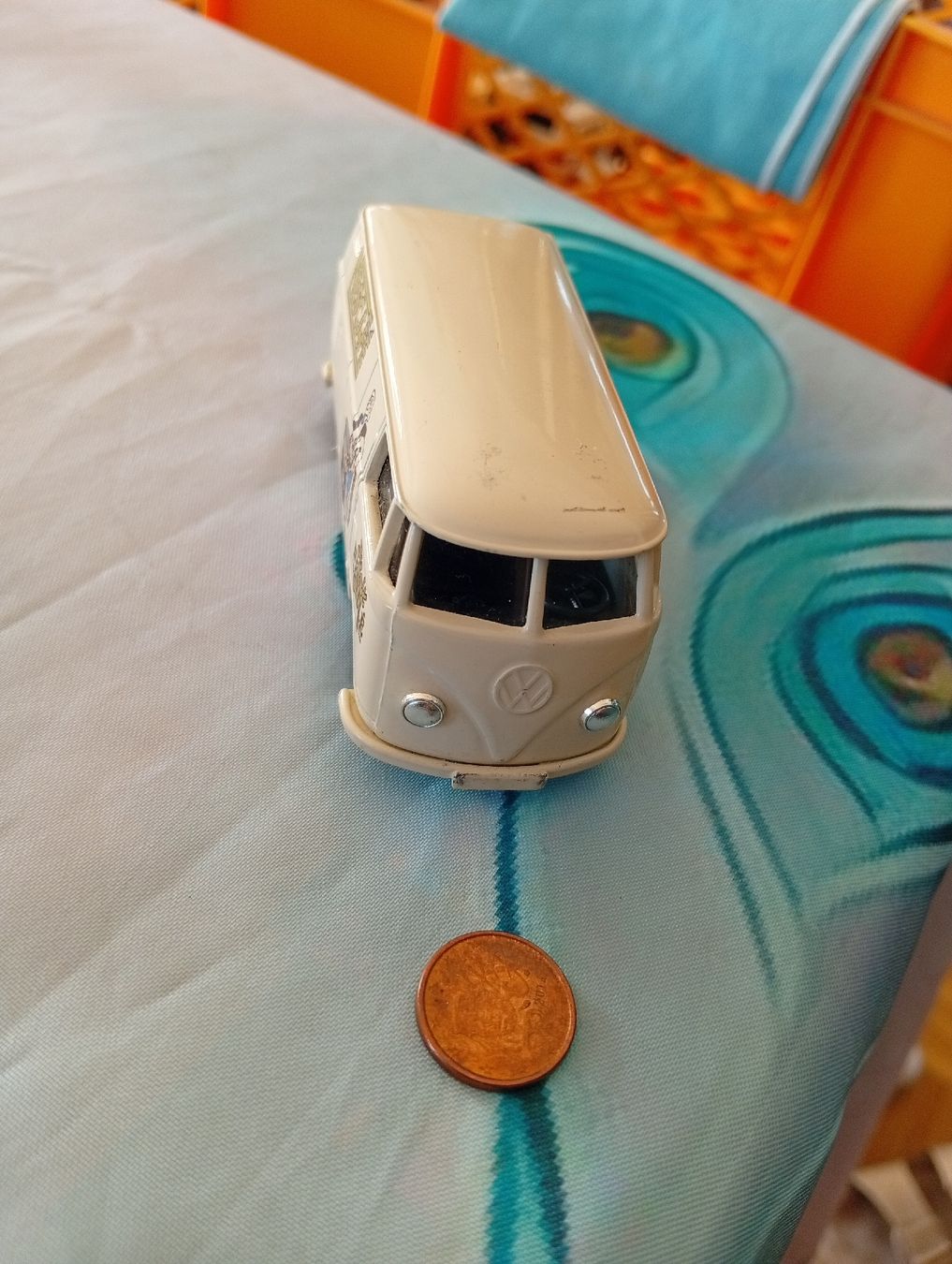 Corgi Toys Modellini d'auto: Fourgonnette VW Corgi Nescafé état d'usage correct – Usato da Satigny venduto da pab_6ccz
