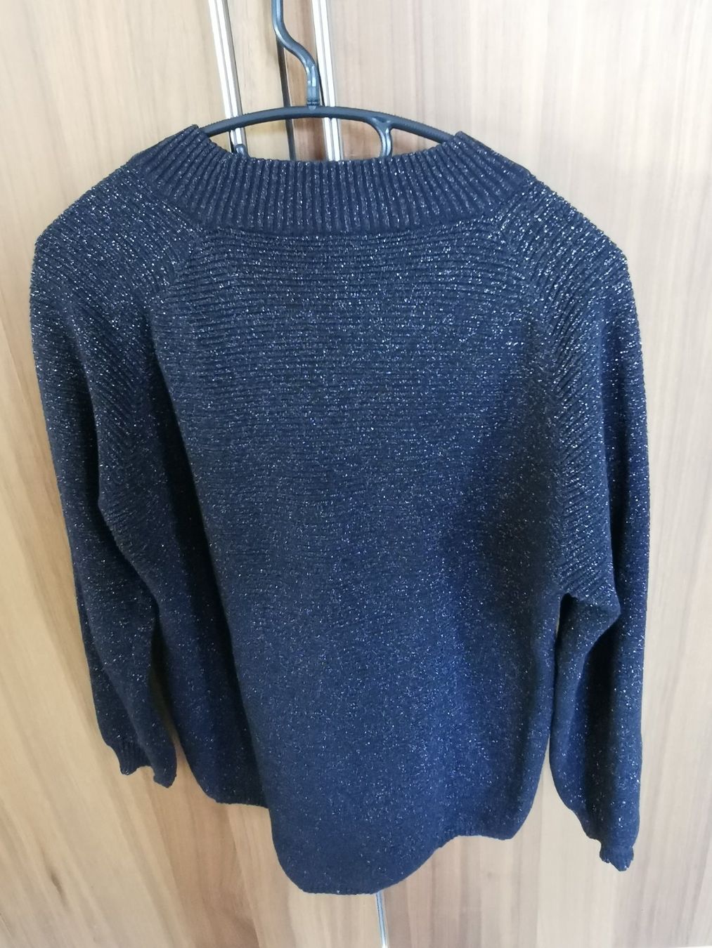 Pulls & Sweat-shirts: Pullover – D'occasion à Bern par Linii 2