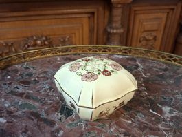 Zsolnay Pecs Handpainted Porzellan Dose Schatulle Ungarn 