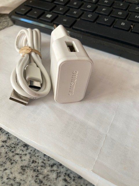 Samsung Chargements: Ladekabel mit Stecker Händy Samsung – Neuf (Voir description) à Untervaz par AndreaC04 2