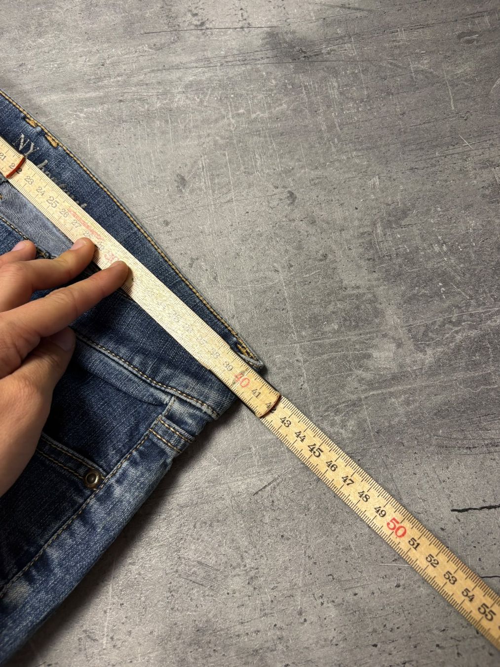 Jeans: Vintage Y2K 2000s Super Flared Bootcut Jeans – Usato da Werdenberg venduto da hase.vintage 6