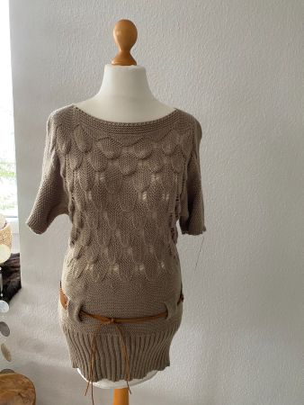 Italienisches Strick Top, in Gr. 38 *NEU*