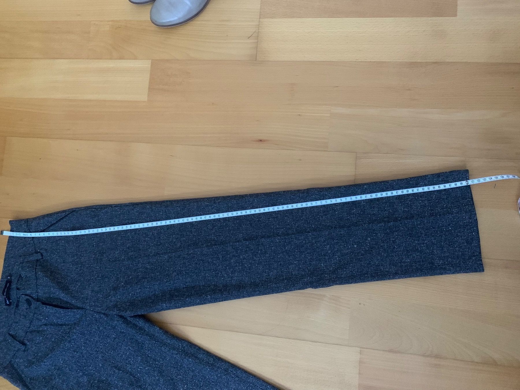 Pantaloni: Schöni damen hose – Usato da Nürensdorf venduto da and_5tlm 5