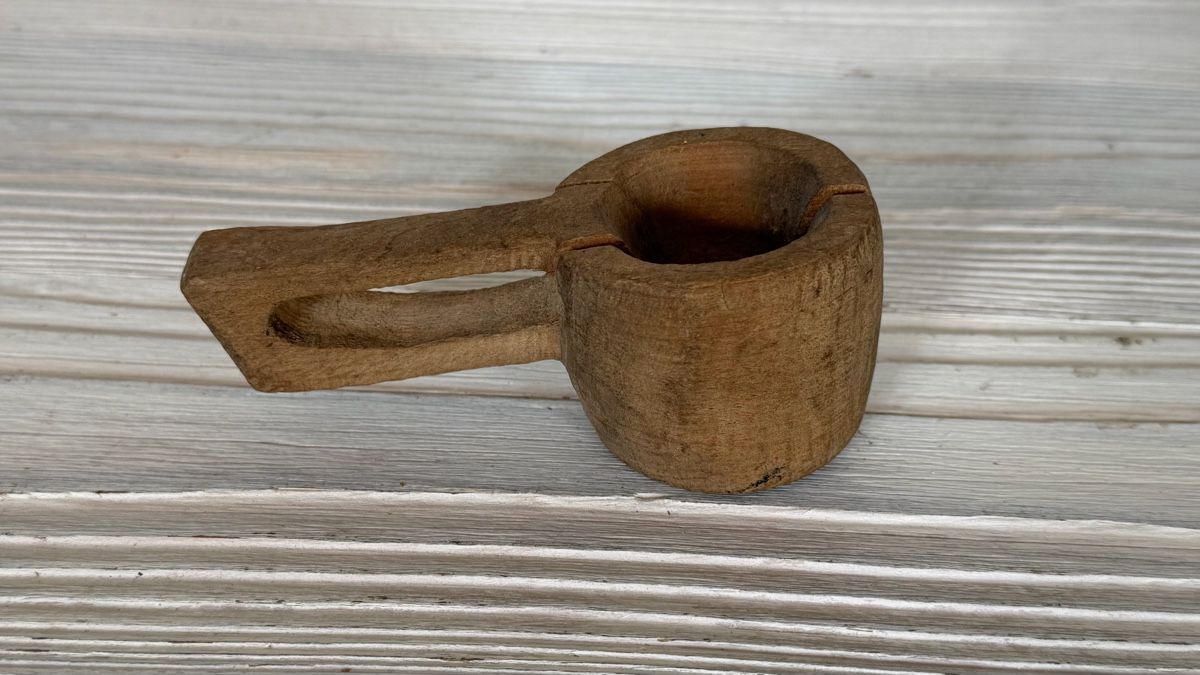 Elettrodomestici da cucina: antikes Küchengerät Holz – Usato da Riedholz venduto da Frettchen63 1