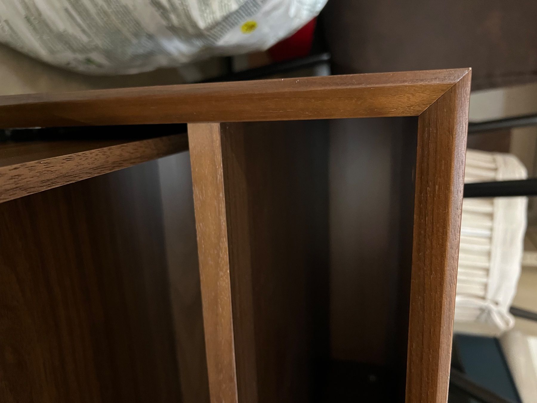Comodini: Neuwertiger Nachttisch Holz – Nuovo (secondo la descrizione) da Liebefeld venduto da ah_1 9